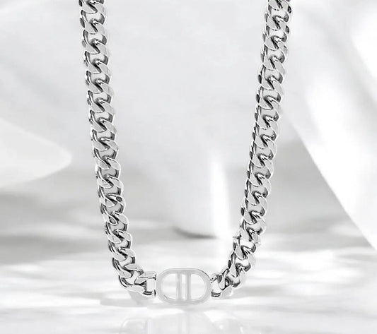 Estelle Silver Halskette Glamouroses